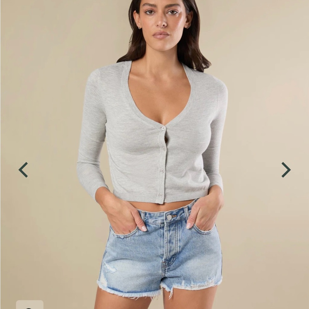 Rachel Parcell Gray Cropped Cardigan with V-Neck